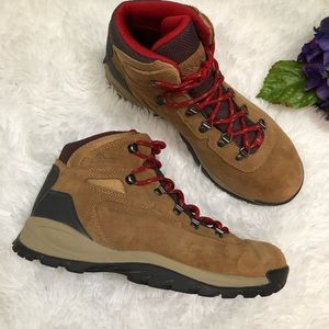 COLUMBIA Newton Ridge plus waterproof Amped hiking boots